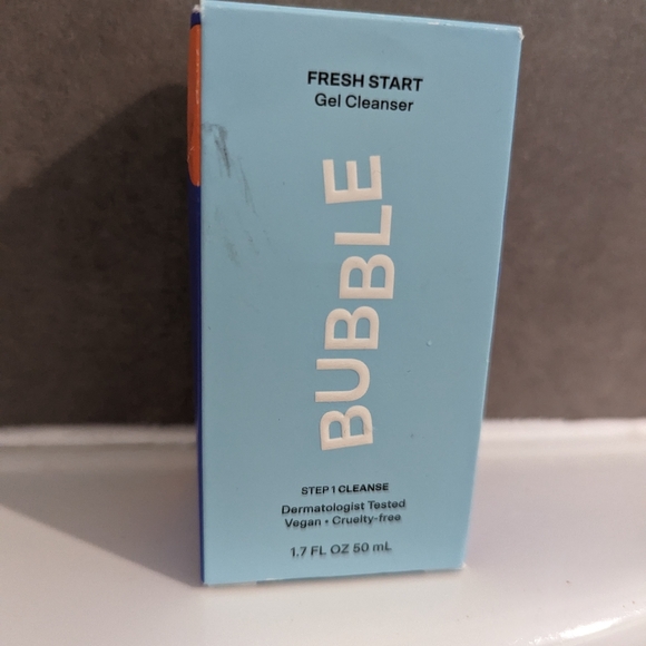 Bubble | Skincare | Bubble Fresh Start Gel Cleanser | Poshmark